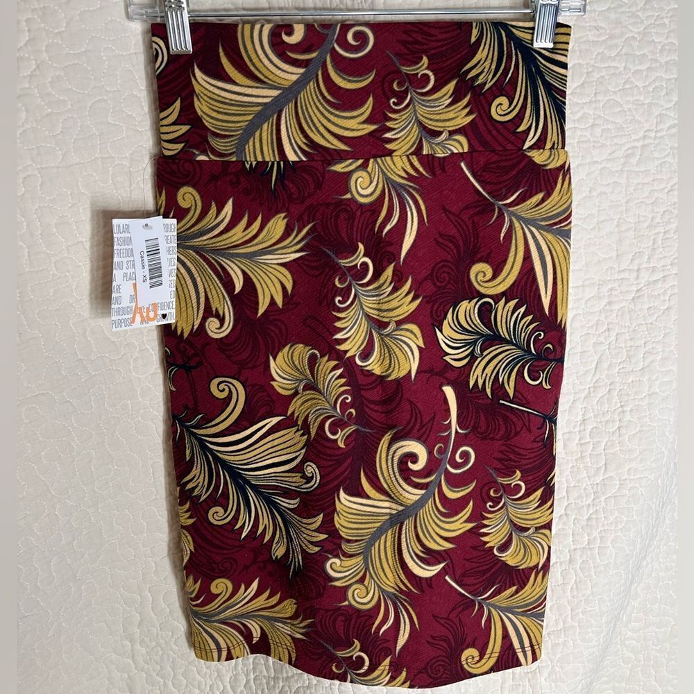 NWT LulaRoe Cassie Skirt